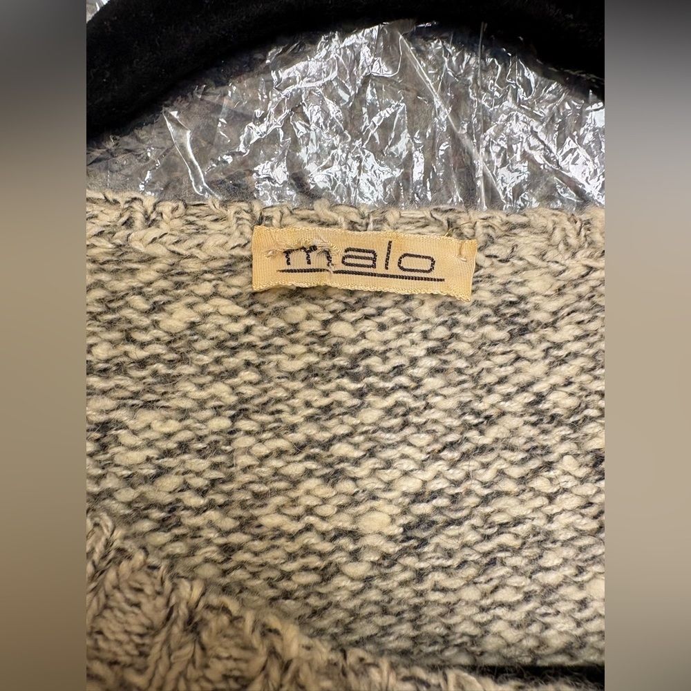 Malo Italian women’s cashmere Sweater-GREAT CONDITION! Size 6 US (size 42 Italy) - Picture 12 of 13